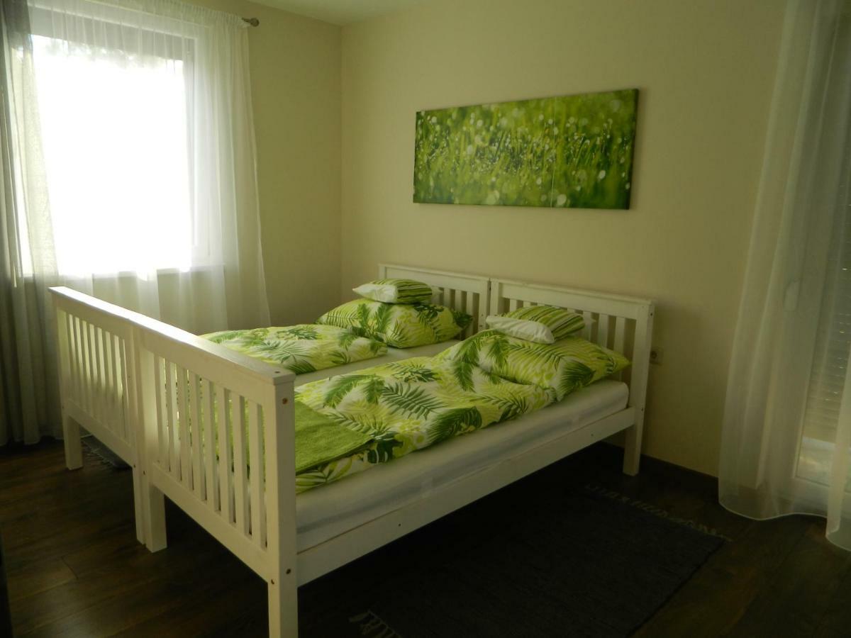 Greento Apartman Balatonfoldvar Exterior photo